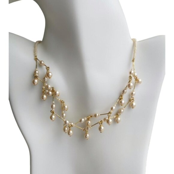 Vintage Czech Abstract Cream Pearl Necklace in Gold Tone - Picture 7 of 7